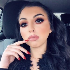 Meet your Posher, Teresa